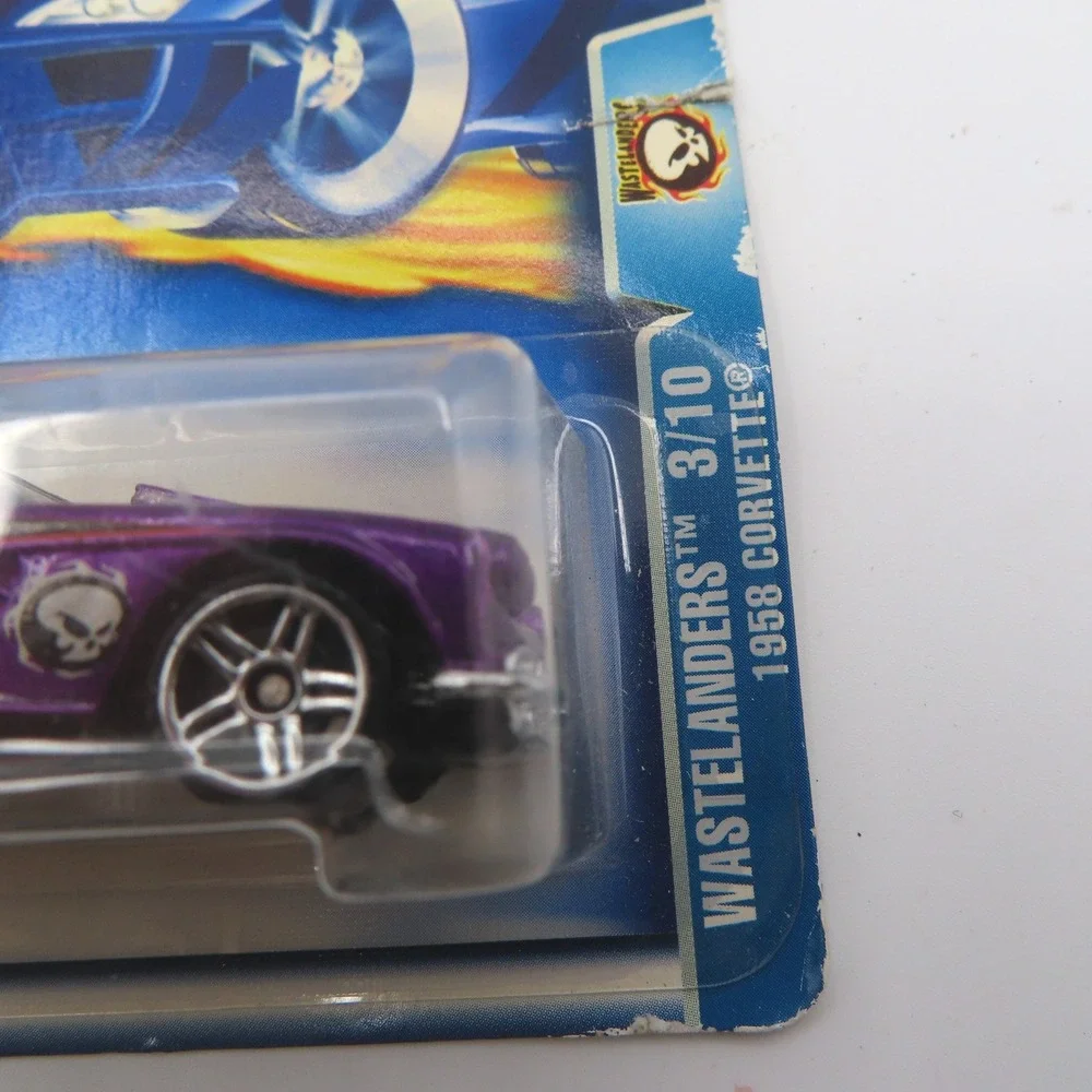 Hot Wheels 2003 Wastelanders 1958 Corvette Purple Skull 151 3/10 Diecast Car